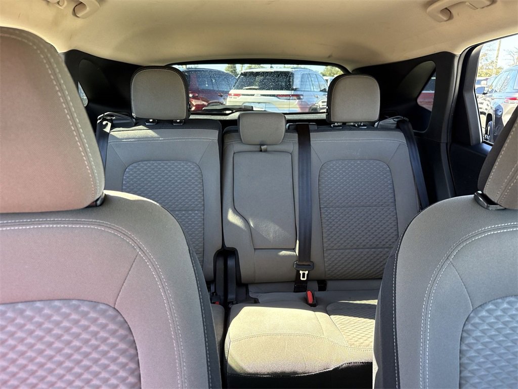 Used 2020 Ford Escape SE Sport image 22