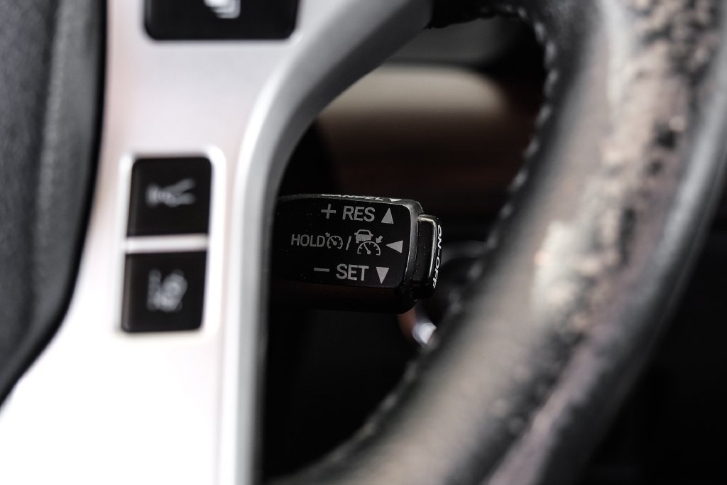Used 2020 Toyota Tundra Limited RWD image 15