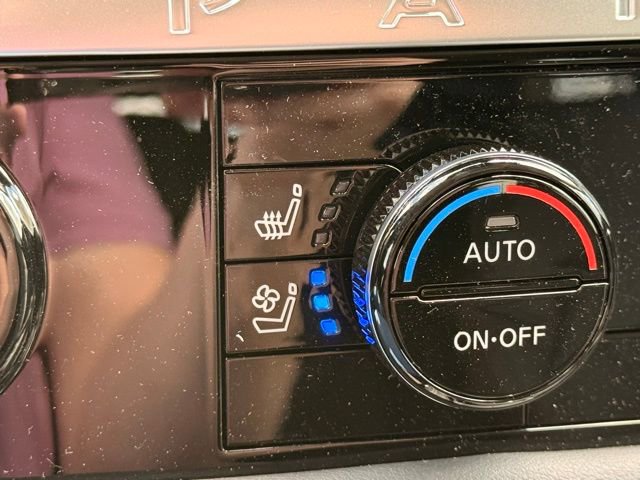 New 2026 Nissan Pathfinder Platinum w/ Cargo Package AWD/4WD image 36