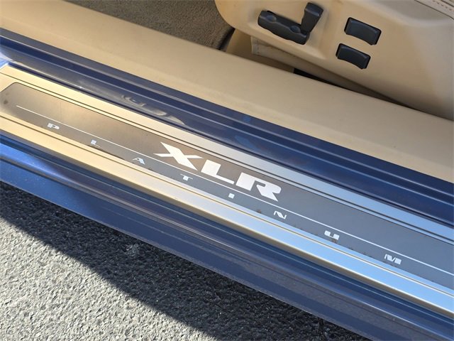 Used 2007 Cadillac XLR image 14