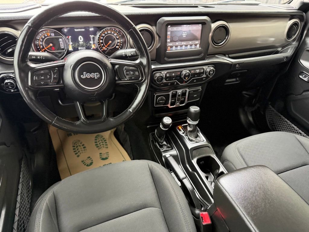 Used 2021 Jeep Gladiator Sport image 17