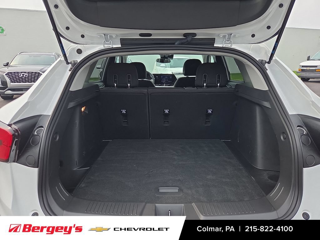Certified 2024 Chevrolet Trax LS FWD image 29