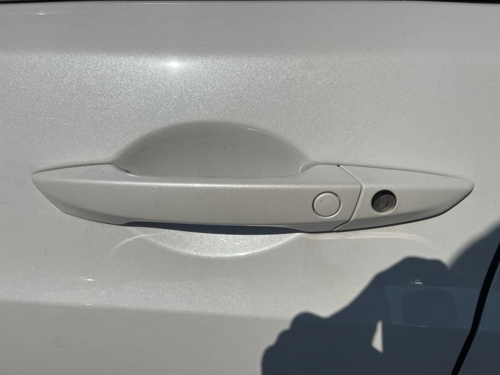 Used 2015 Acura TLX FWD image 16