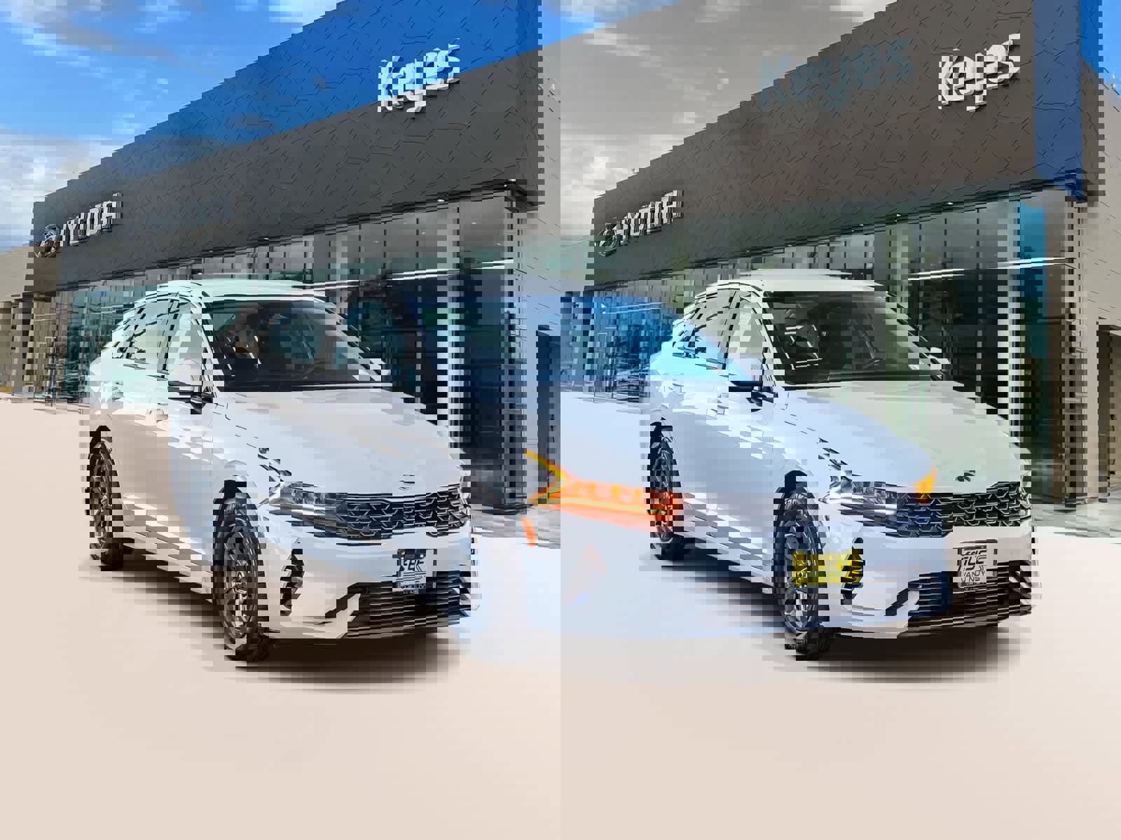 Used 2021 Kia K5 LXS image 3