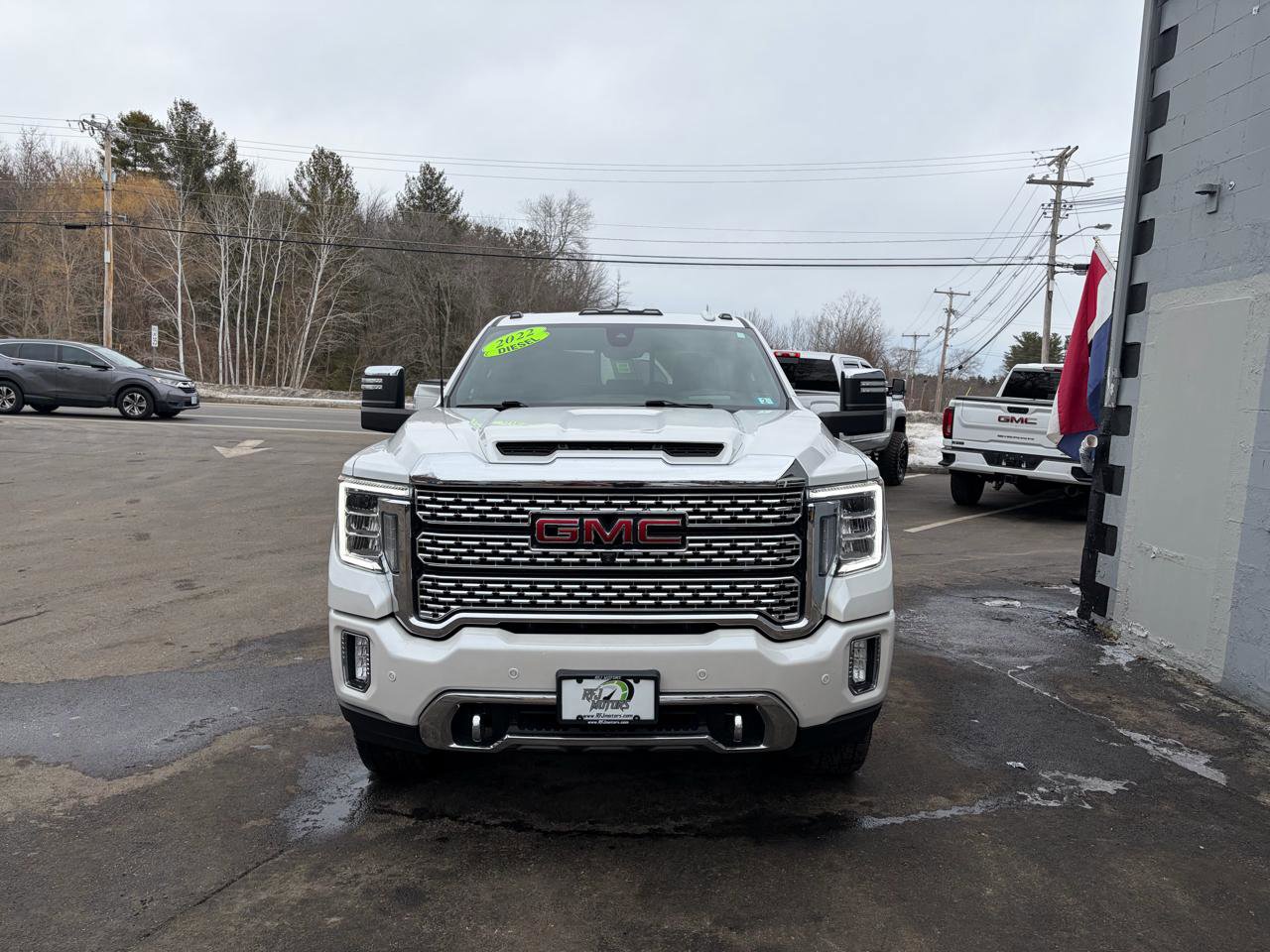 Used 2022 GMC Sierra 3500 Denali w/ Denali Ultimate Package image 3
