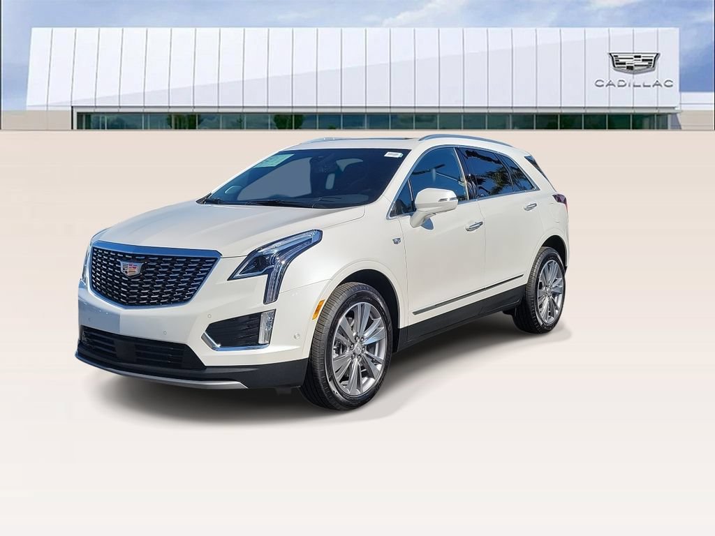 Used 2026 Cadillac XT5 Premium Luxury w/ Driver Assist Package FWD image 4