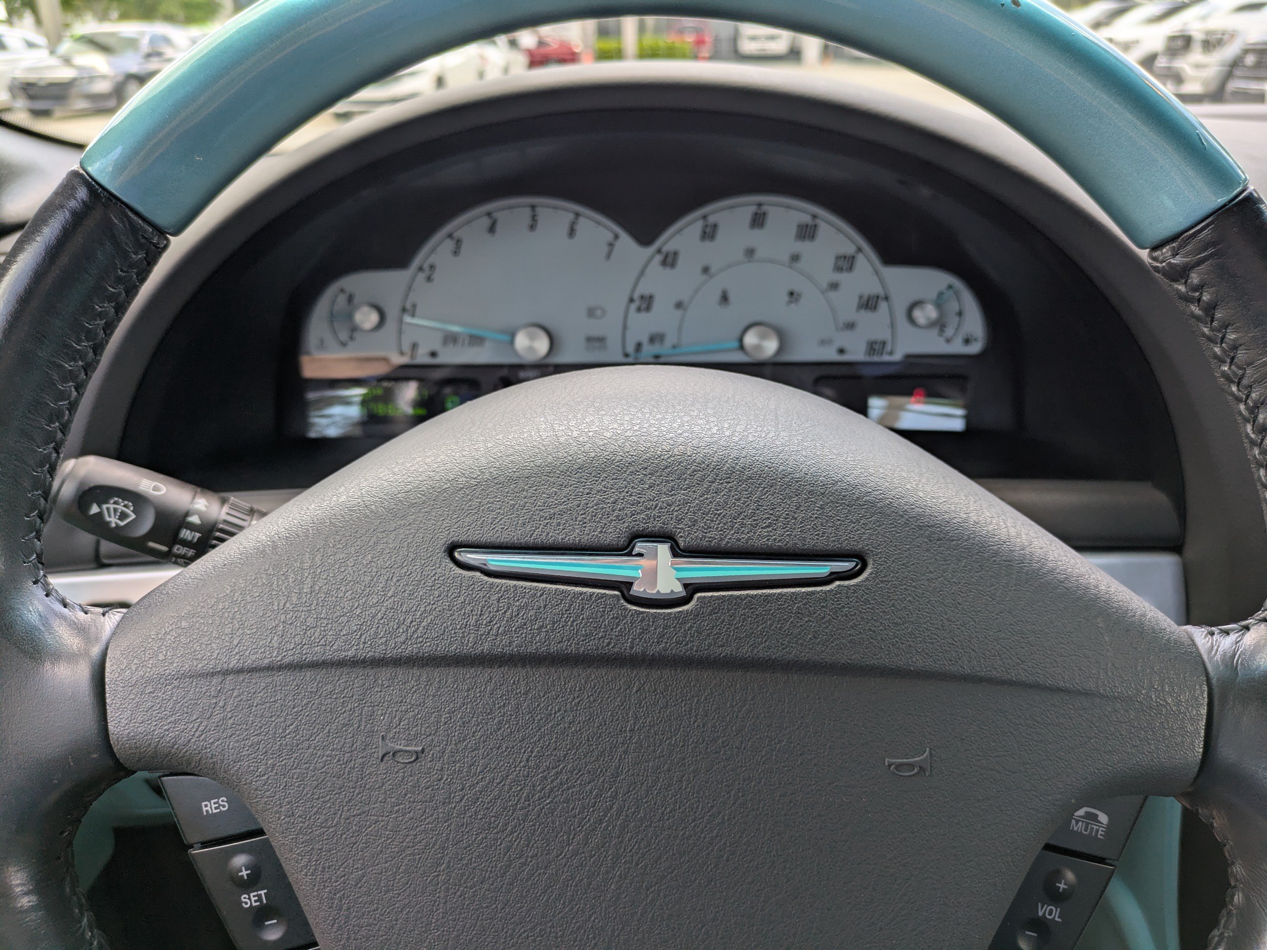 Used 2002 Ford Thunderbird RWD image 24