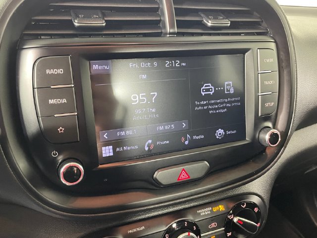 Certified 2022 Kia Soul LX FWD image 7
