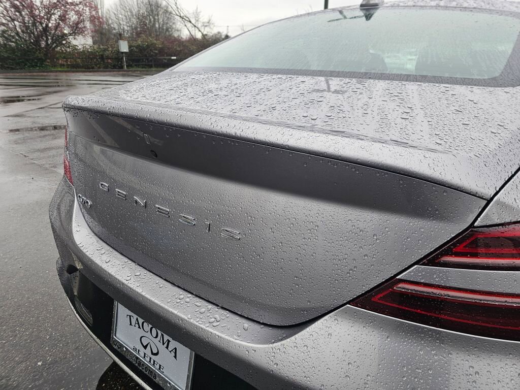 Used 2023 Genesis G70 2.0T image 17
