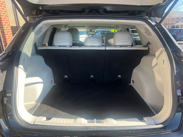 Used 2018 Jeep Compass Latitude w/ Cold Weather Group image 14