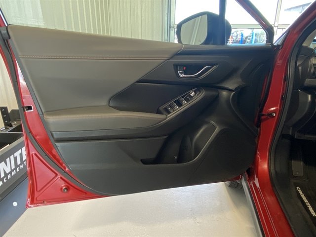 Used 2024 Subaru Crosstrek 2.5i Limited image 8