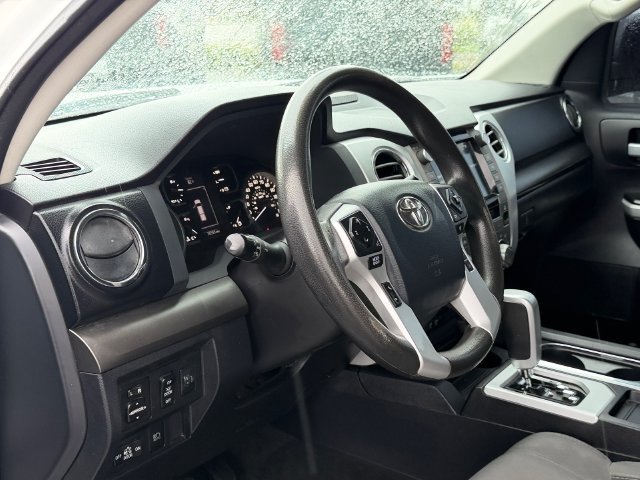 Used 2020 Toyota Tundra SR5 w/ SR5 Upgrade Package AWD/4WD image 12