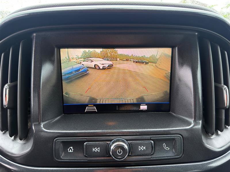 Used 2022 Chevrolet Colorado W/T AWD/4WD image 11