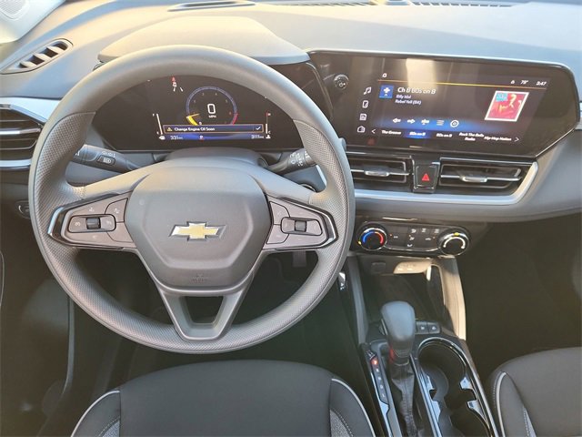 Certified 2024 Chevrolet TrailBlazer LT w/ Driver Confidence Package image 11