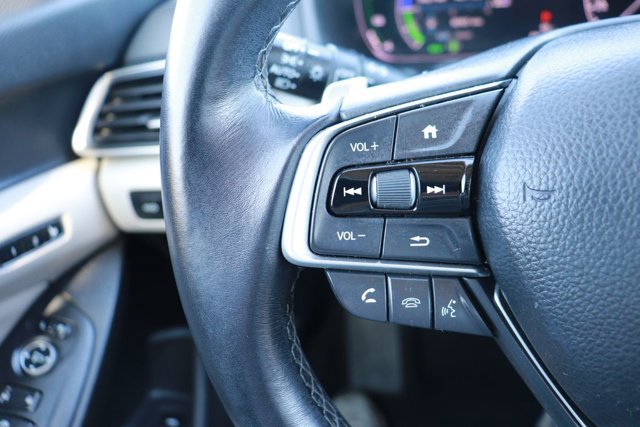 Used 2018 Honda Accord Touring image 21