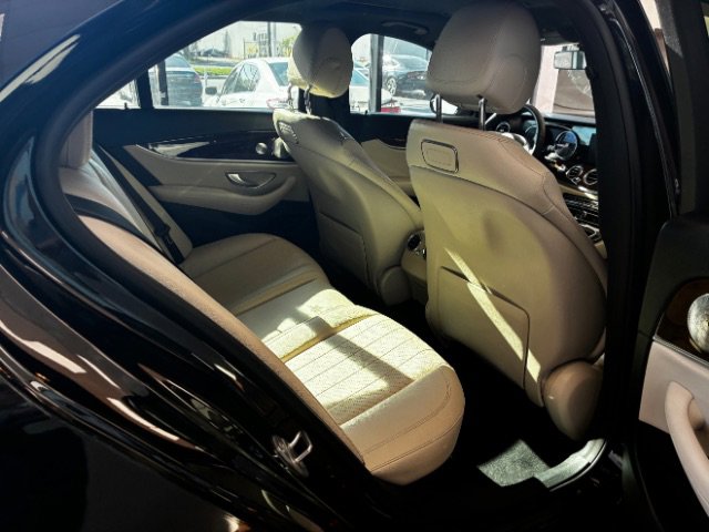 Used 2018 Mercedes-Benz E 300 w/ Premium 1 Package image 25