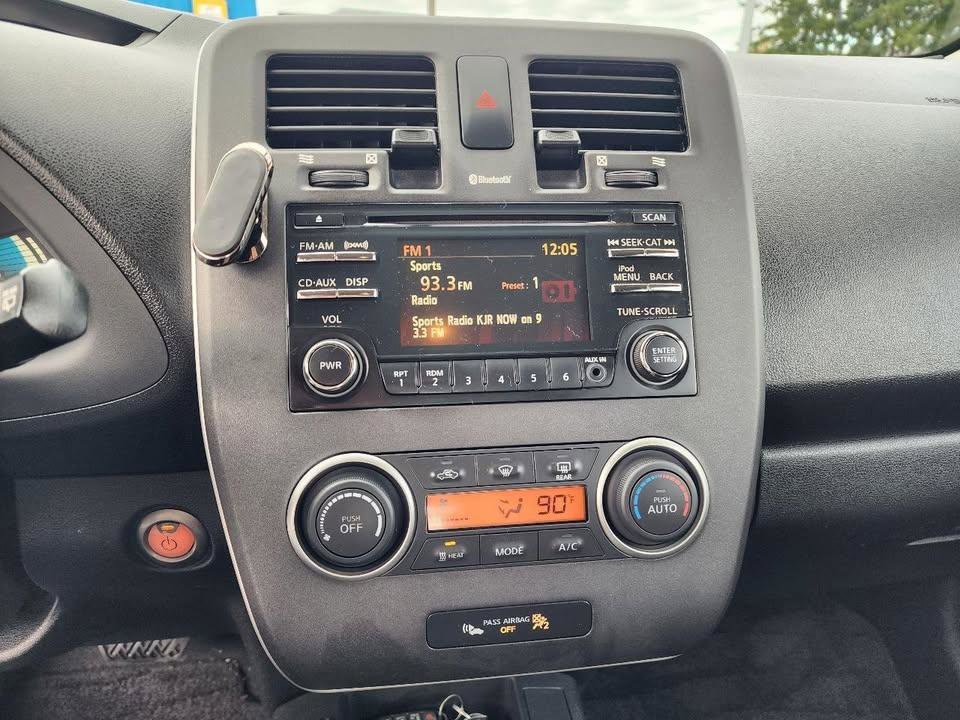 Used 2015 Nissan Leaf S w/ Charge Package image 17