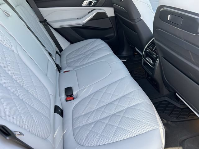 Used 2026 BMW X5 M60i AWD/4WD image 14