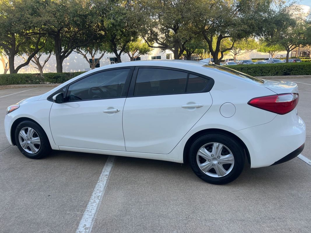 Used 2016 Kia Forte LX image 6