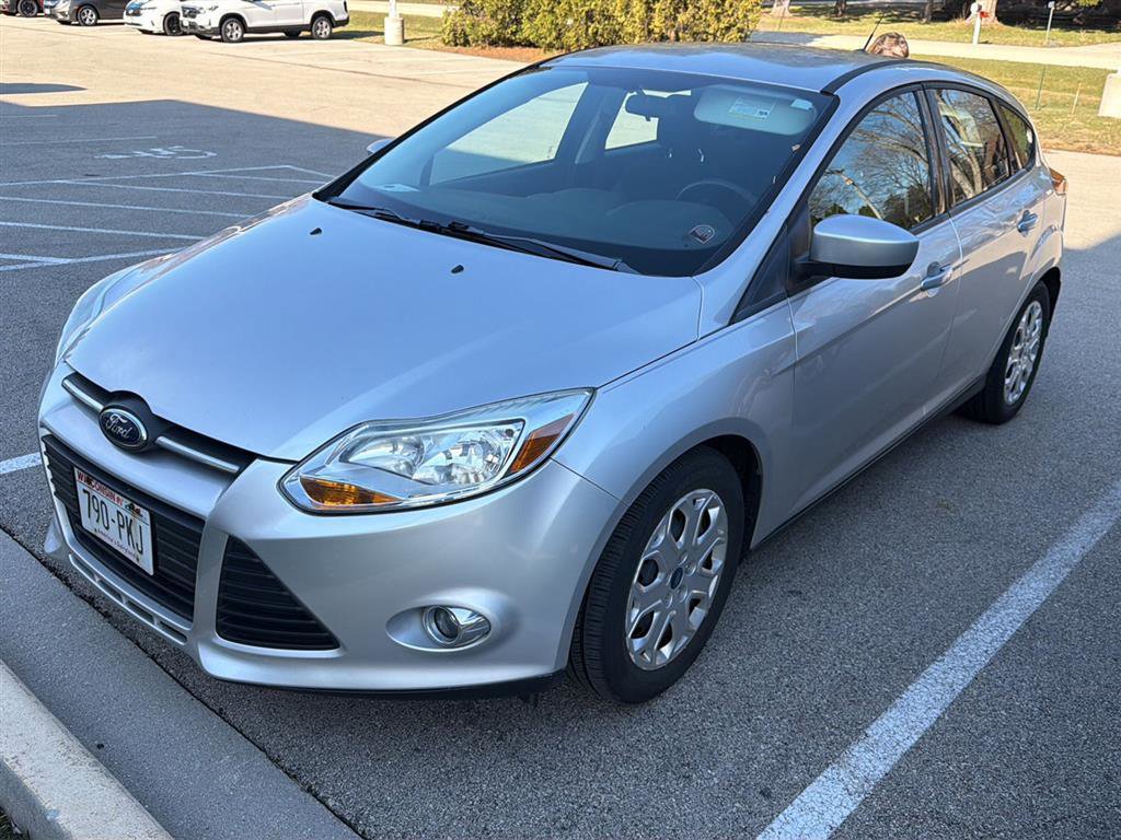 Used 2012 Ford Focus SE image 2