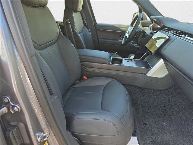 New 2025 Land Rover Range Rover SE image 10