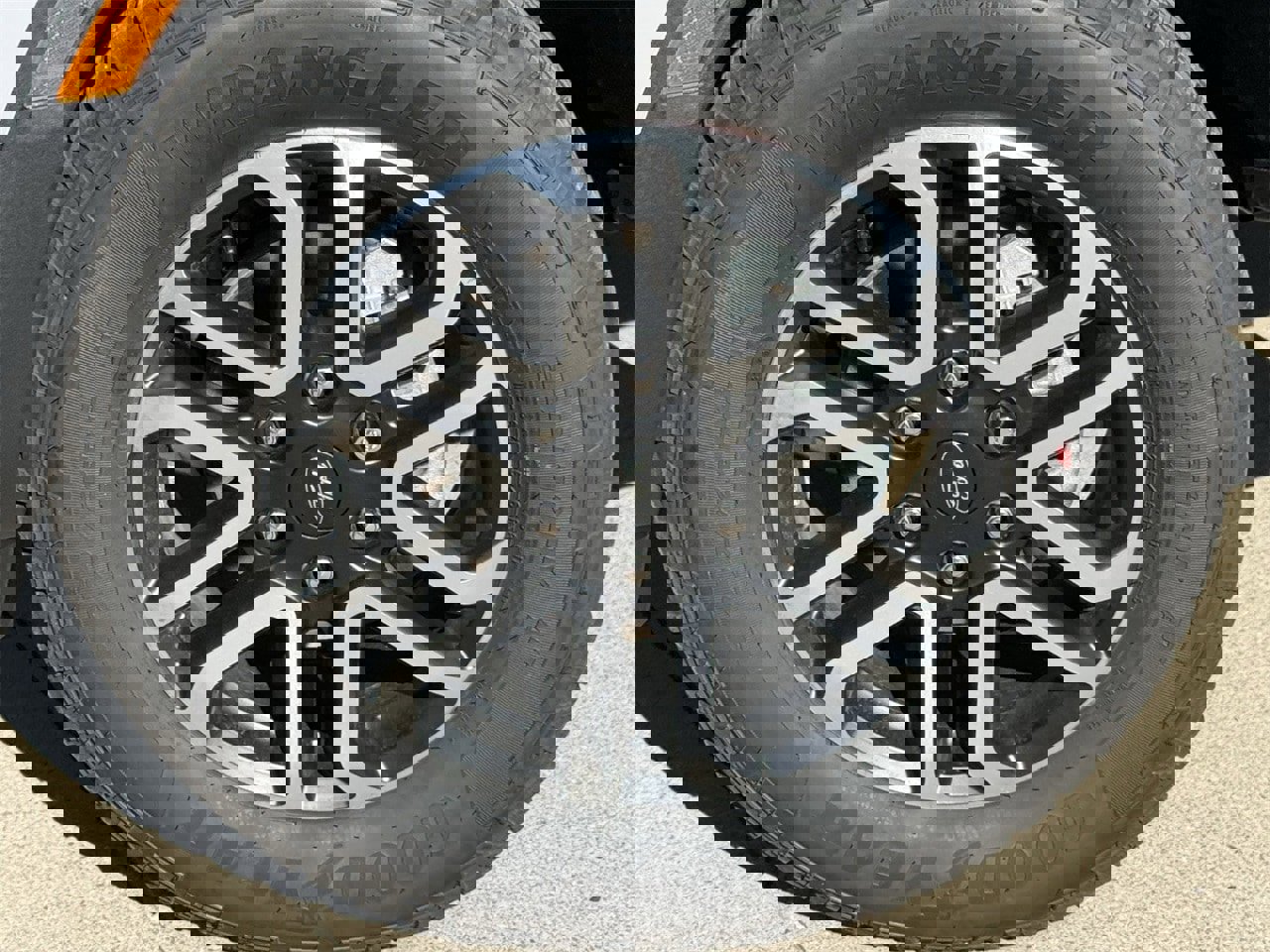 New 2025 Ford Ranger Lariat w/ Convenience Package image 36