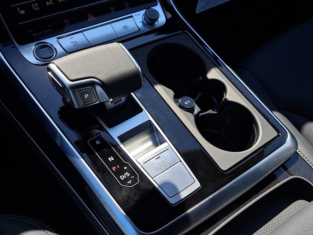 New 2026 Audi Q7 3.0T Premium Plus AWD/4WD image 15