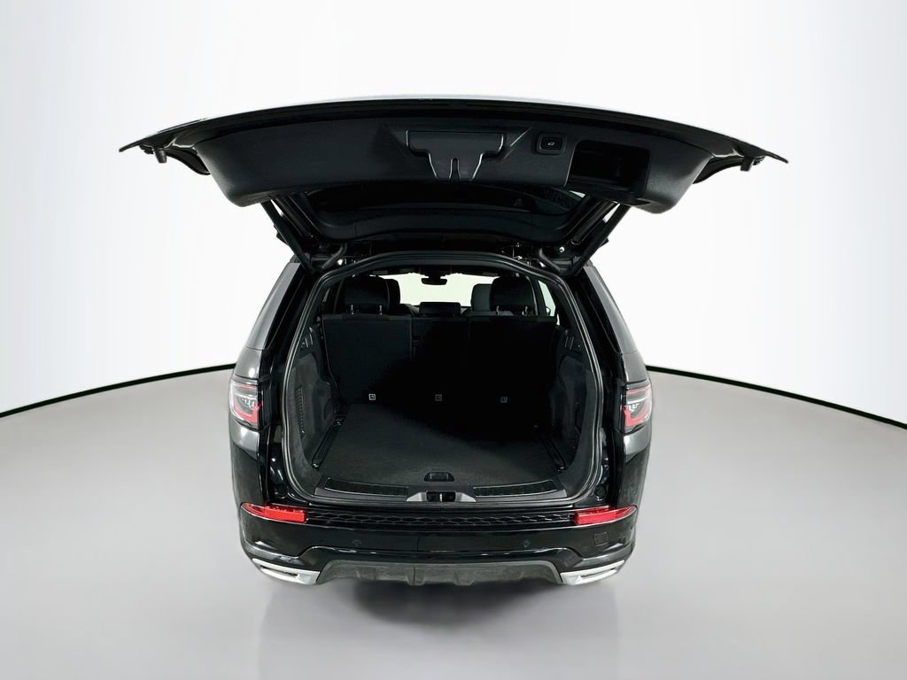 Used 2020 Land Rover Discovery Sport S R-Dynamic AWD/4WD image 28