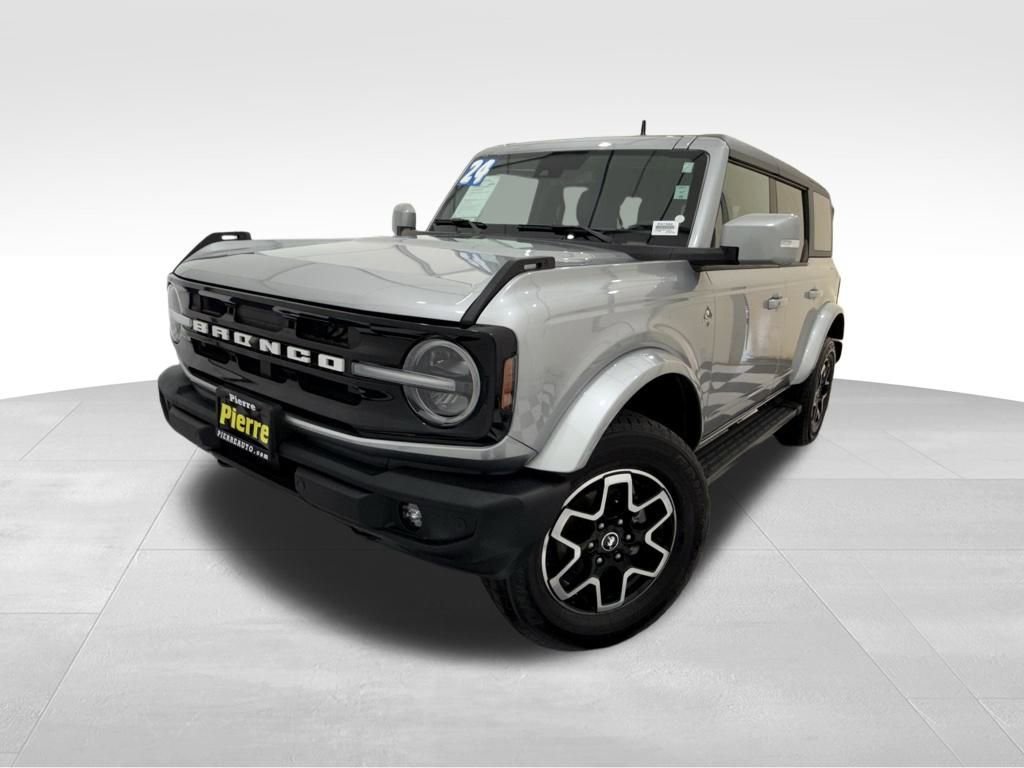 Used 2024 Ford Bronco Outer Banks image 1
