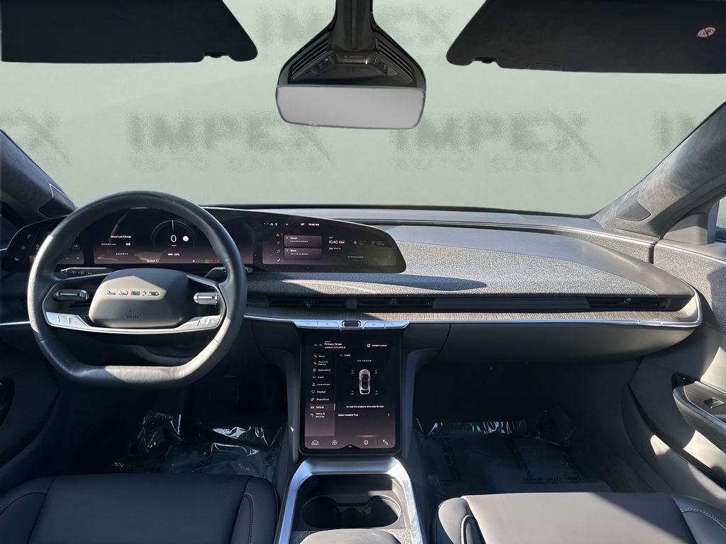 Used 2024 Lucid Air Touring image 13