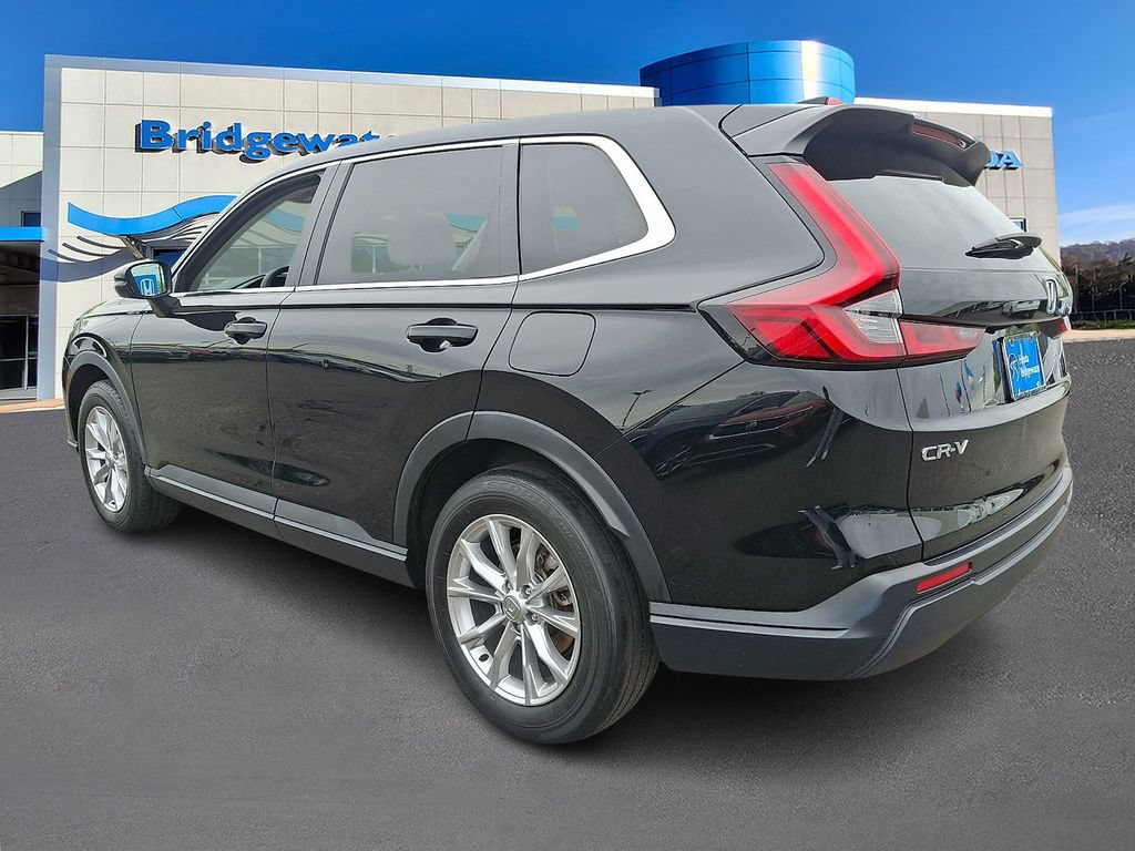 Used 2023 Honda CR-V EX image 4