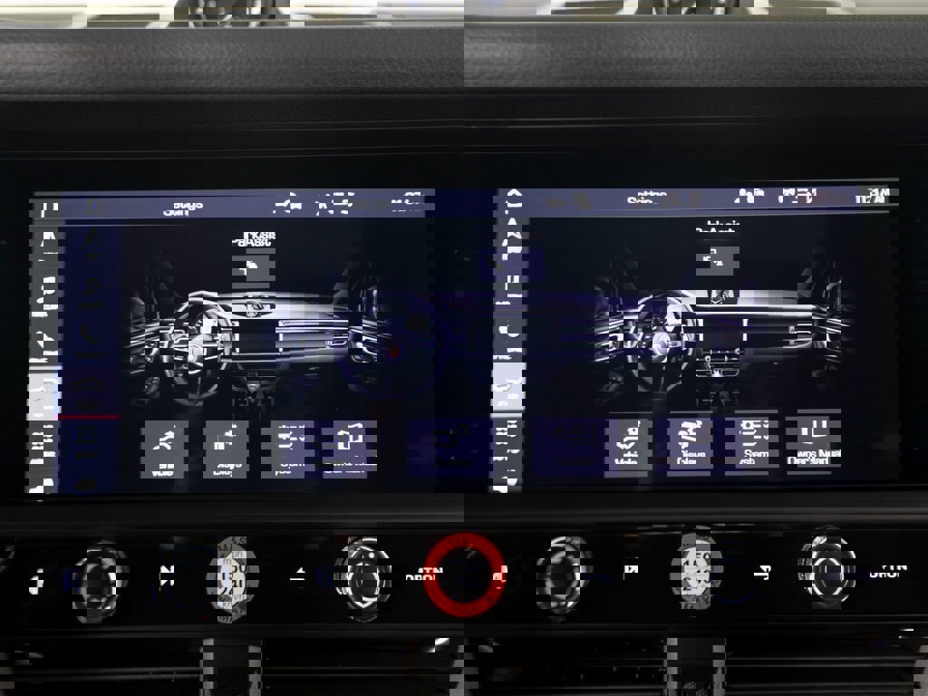 New 2026 Porsche Macan S image 19