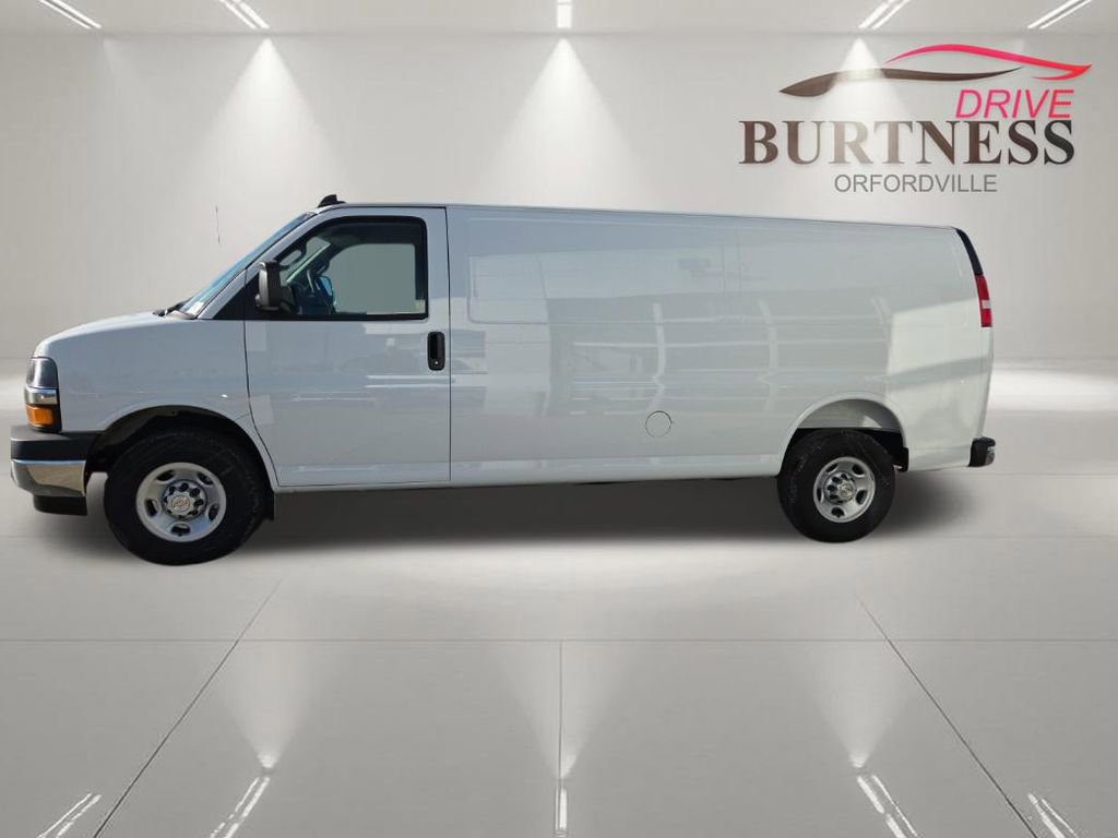New 2025 Chevrolet Express 3500 Extended w/ Driver Convenience Package RWD image 5