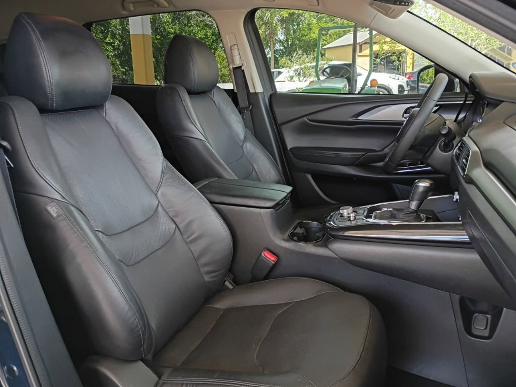 Used 2019 MAZDA CX-9 Touring image 5