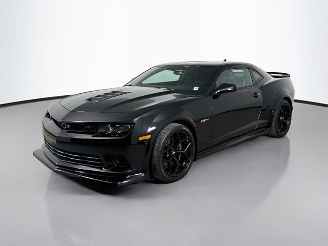 Used 2015 Chevrolet Camaro Z/28 RWD image 6