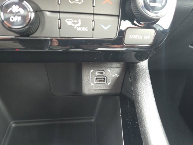 New 2026 Jeep Compass Latitude image 13