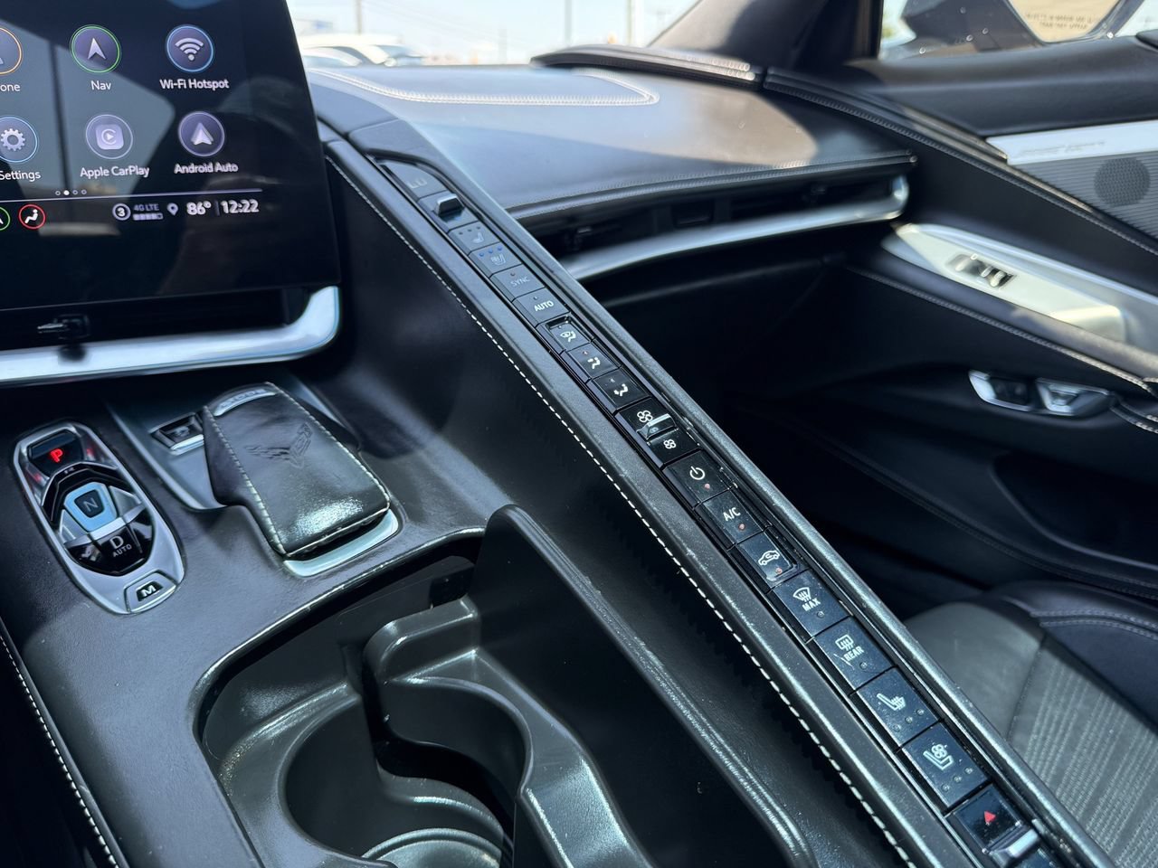 Used 2022 Chevrolet Corvette Stingray Premium Cpe w/ Z51 Performance Package RWD image 20