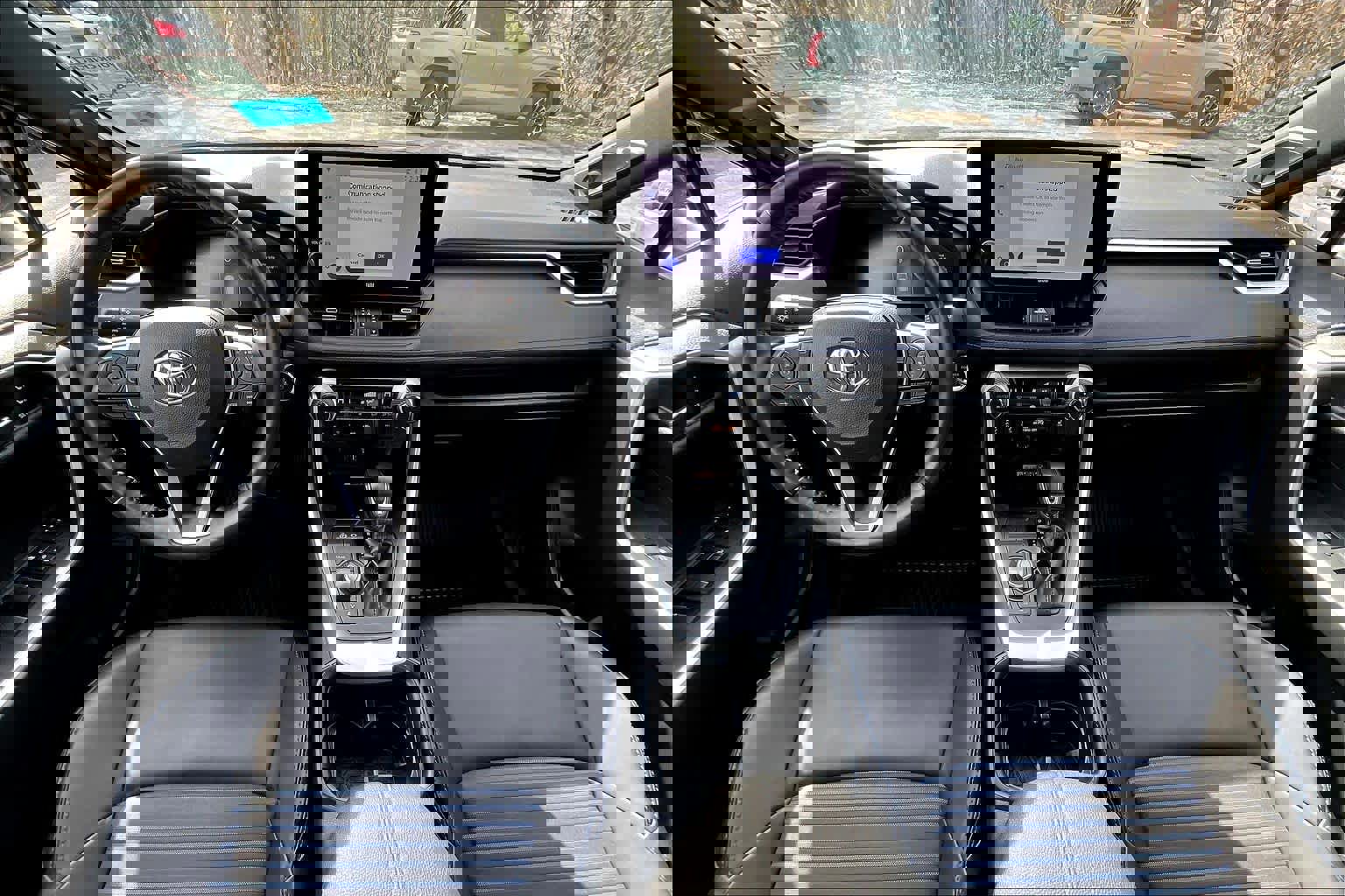 Used 2024 Toyota RAV4 XSE w/ Advanced Technology Package image 15