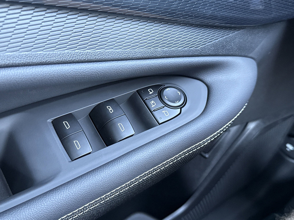 New 2025 Chevrolet Blazer EV LT FWD image 30
