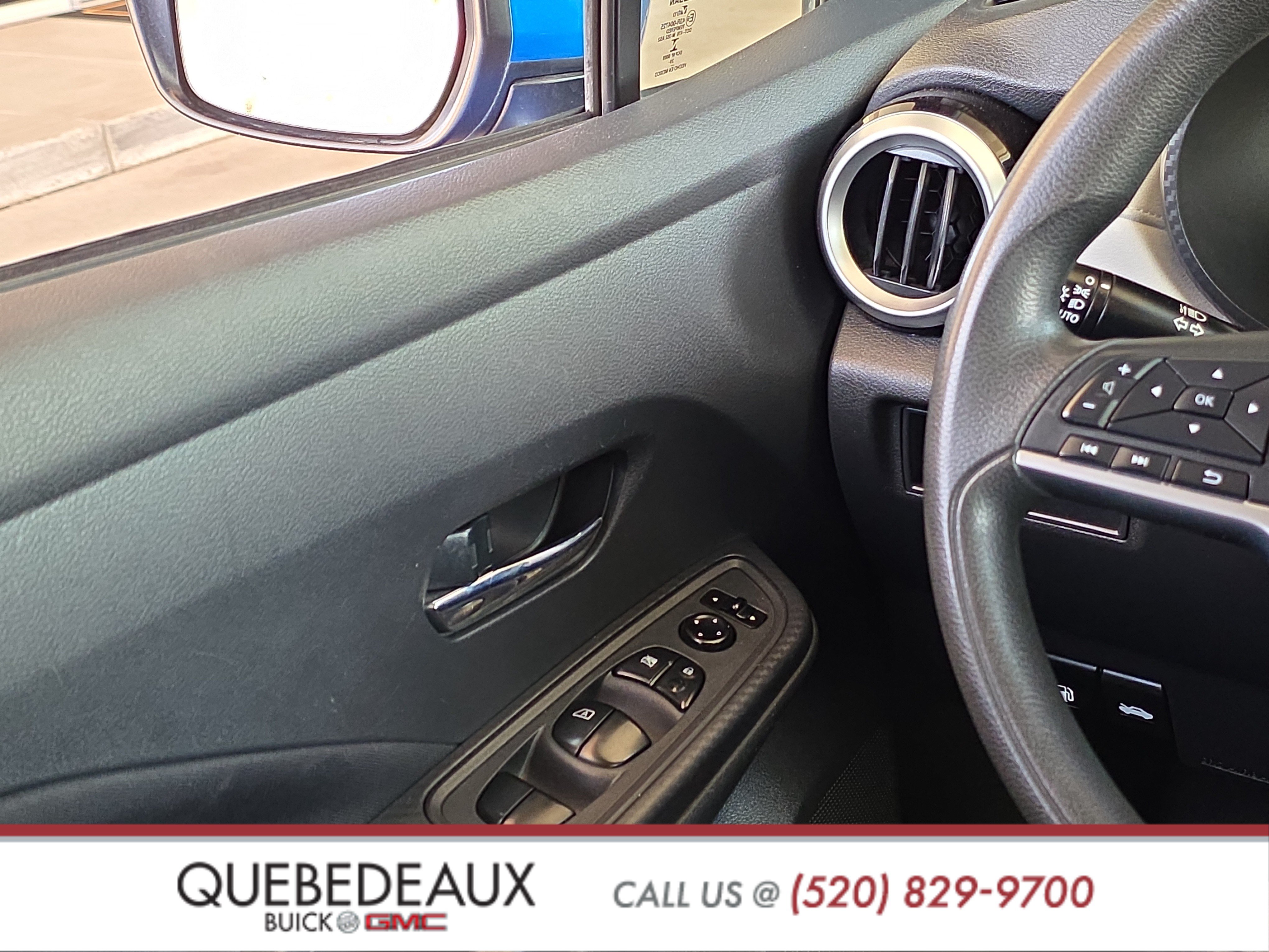 Used 2021 Nissan Versa SV FWD image 21