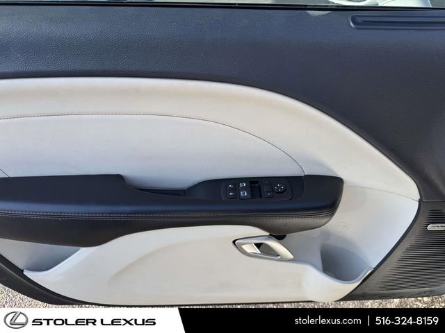 Used 2016 Dodge Challenger R/T Scat Pack w/ Leather Interior Group image 14