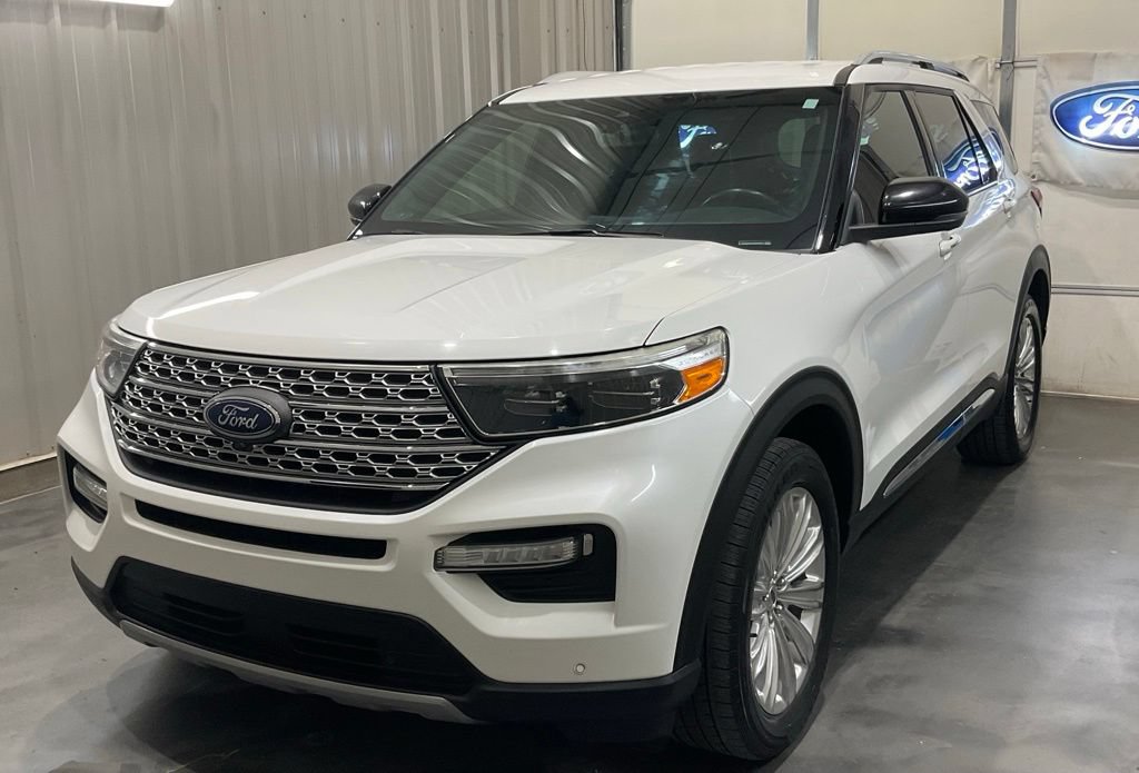 Used 2020 Ford Explorer Limited AWD/4WD image 4