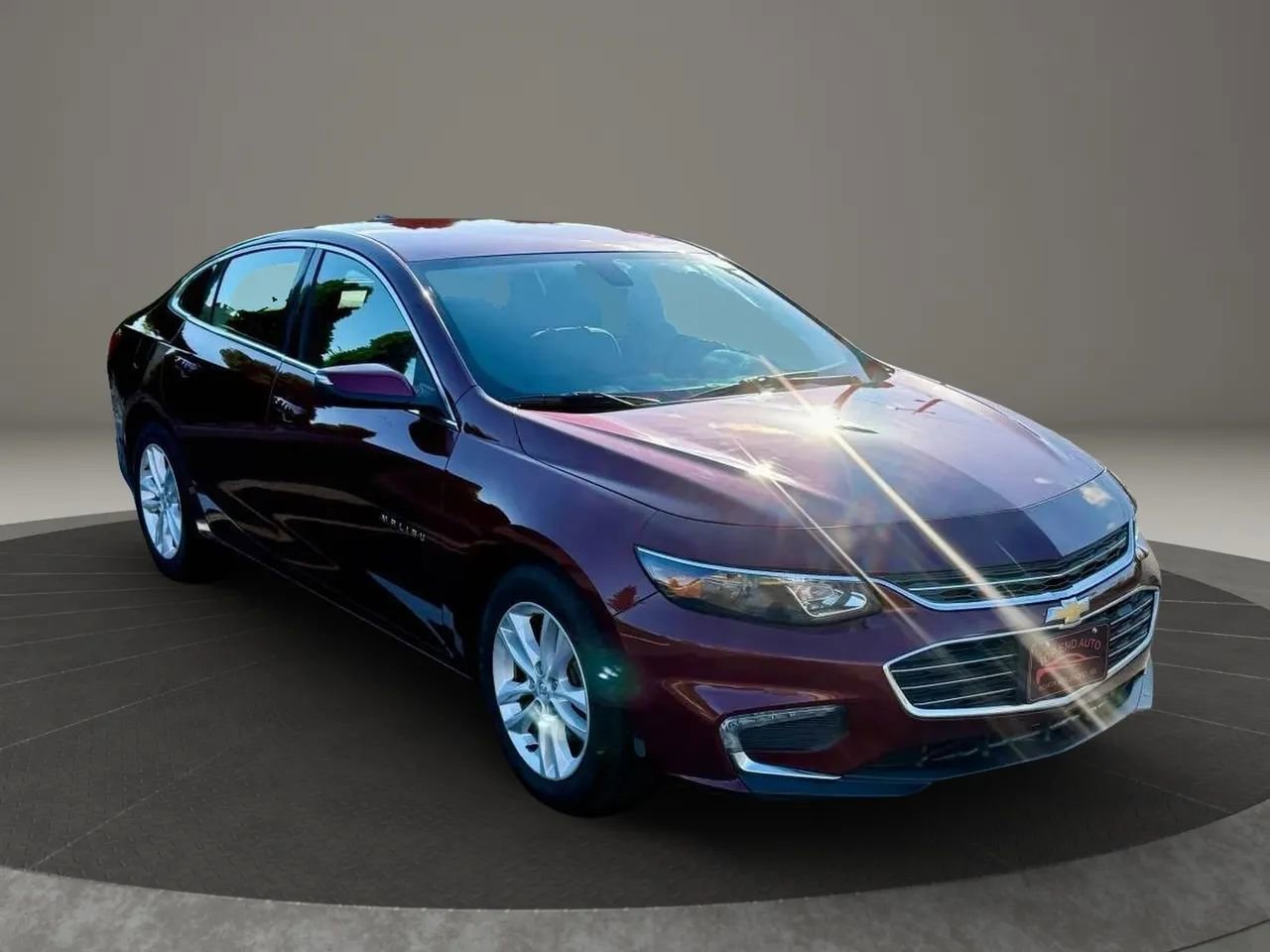 Used 2016 Chevrolet Malibu LT image 3