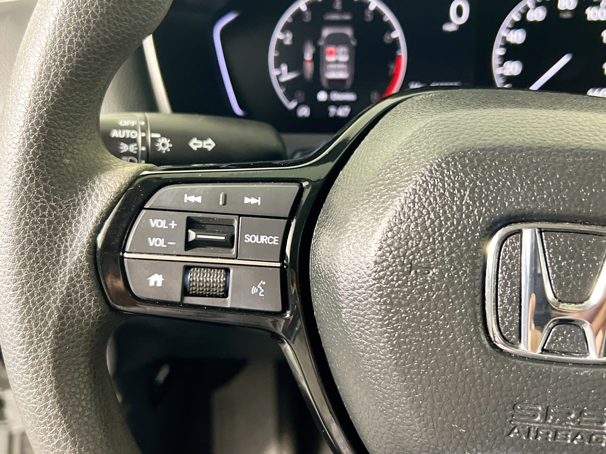 Used 2025 Honda Civic LX image 17