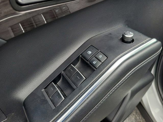 Used 2022 Toyota Highlander Platinum AWD/4WD image 20