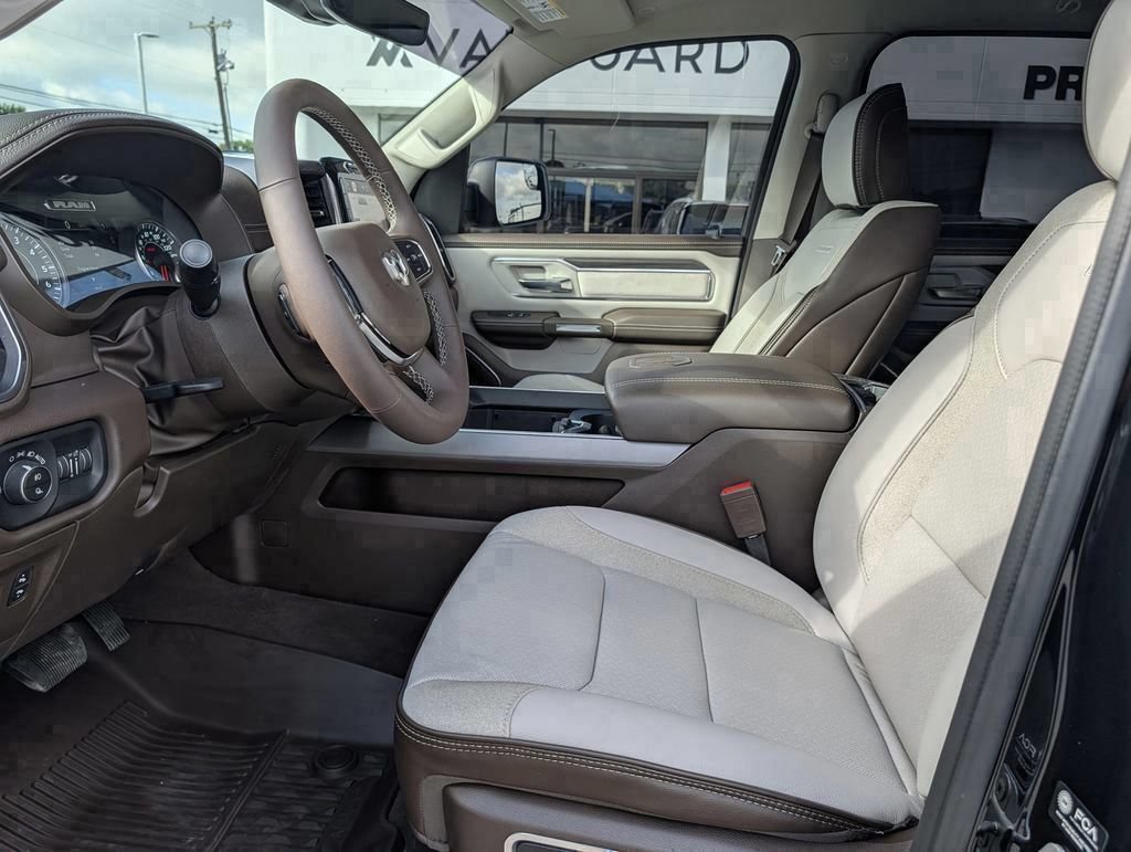 Used 2025 RAM 1500 Laramie w/ Laramie Southwest Edition AWD/4WD image 44
