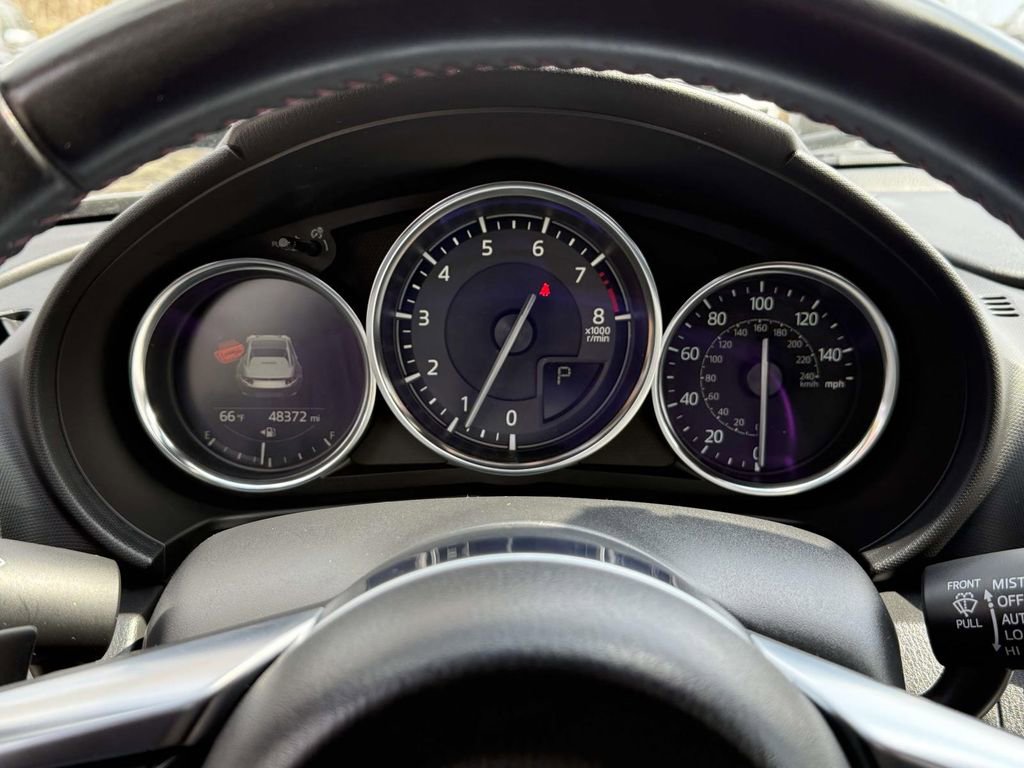 Used 2019 MAZDA MX-5 Miata RF Grand Touring image 19