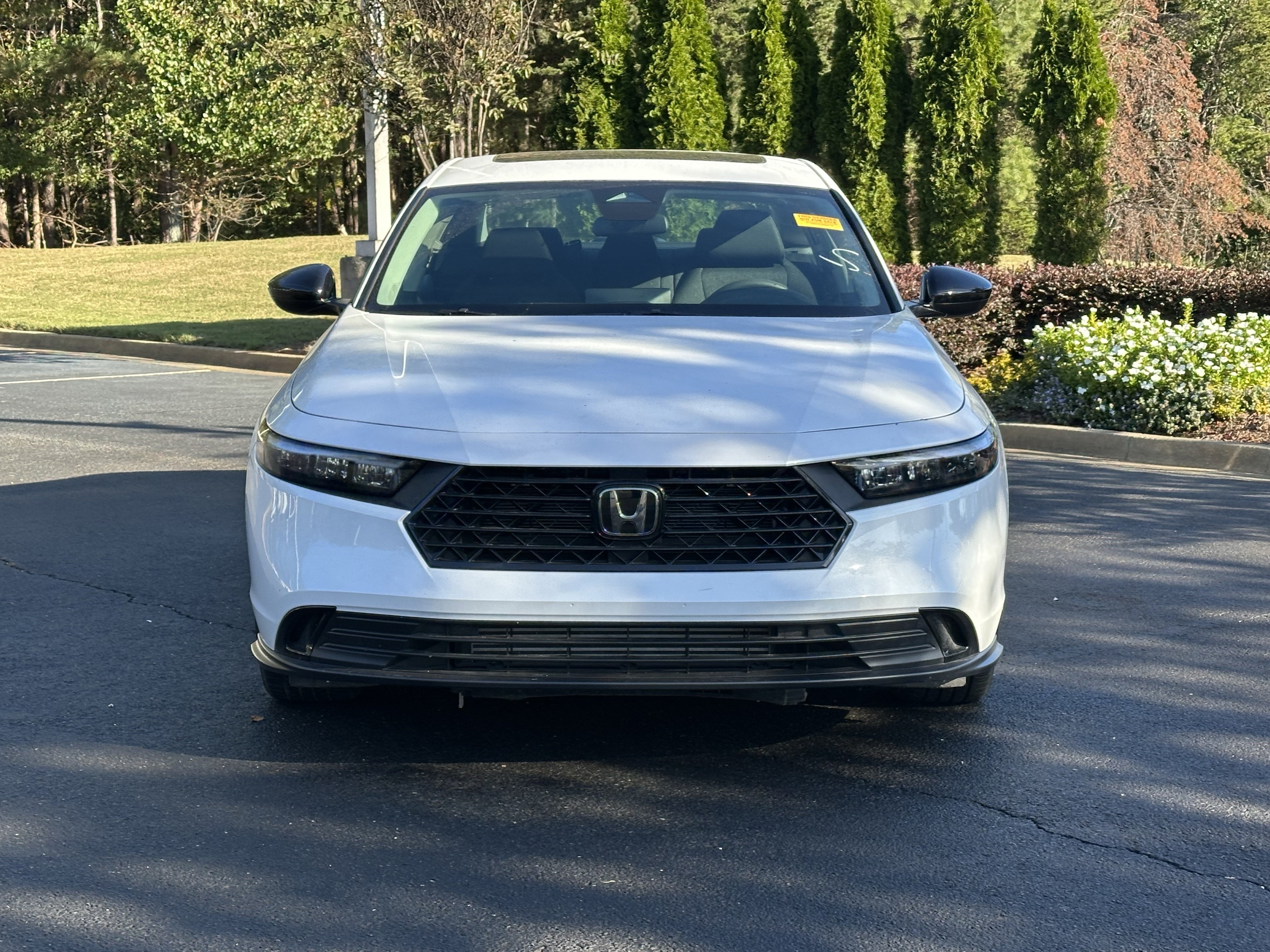 Used 2025 Honda Accord SE image 3