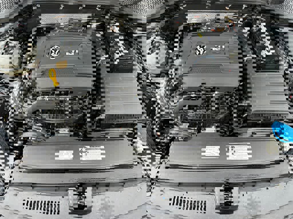 Used 2017 Volkswagen GTI S image 9