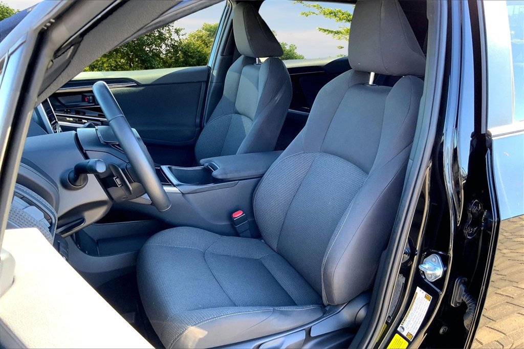 Used 2023 Subaru Solterra Premium image 21